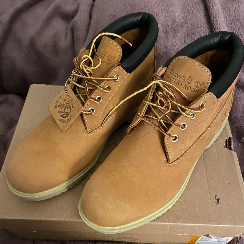 Knock off Timberlands